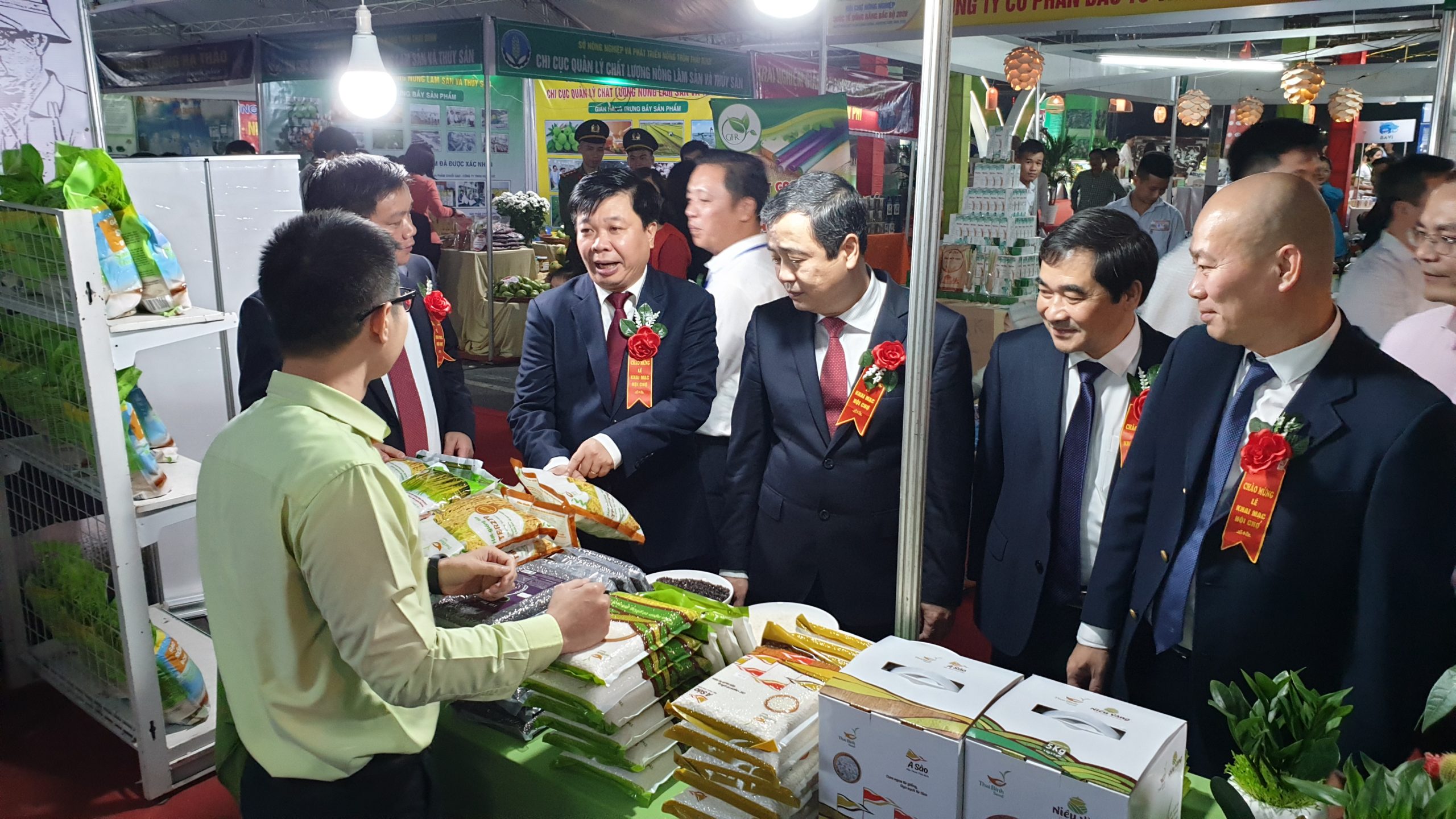 Gạo ThaiBinh Seed góp mặt tại Hội chợ Nông nghiệp Quốc tế Đồng bằng Bắc Bộ 2020 tin-tuc 